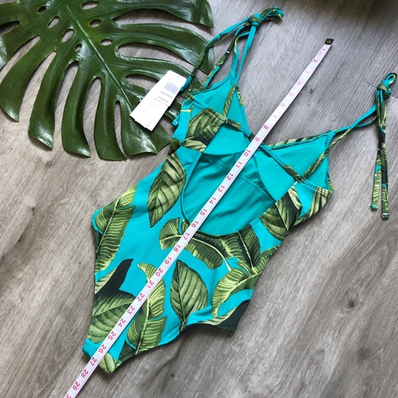 Ripcurl• Coco Beach One Piece - Picture 8 of 9